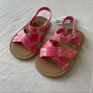 NWT Baby Gap Pink Sandals 12-18 months